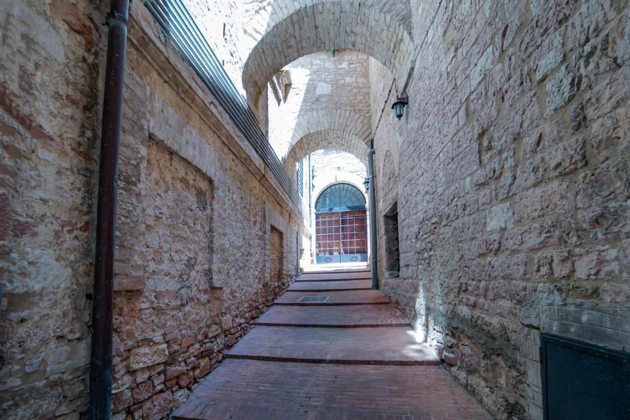 Maison Quintavalle 20 Assisi Buitenkant foto